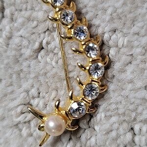 Vintage Gold Tone, Pearl & Rhinestones Centipede Insect Brooch Appox 3"